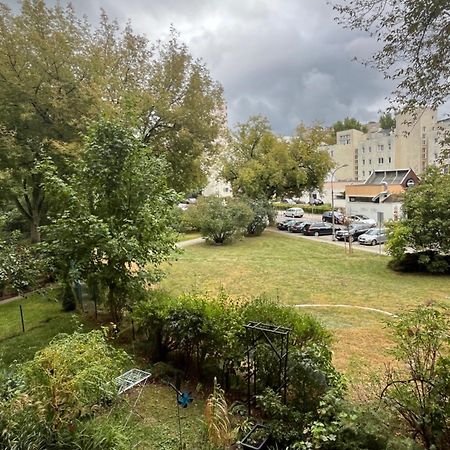 Apartament- Metro Trocka وارسو المظهر الخارجي الصورة